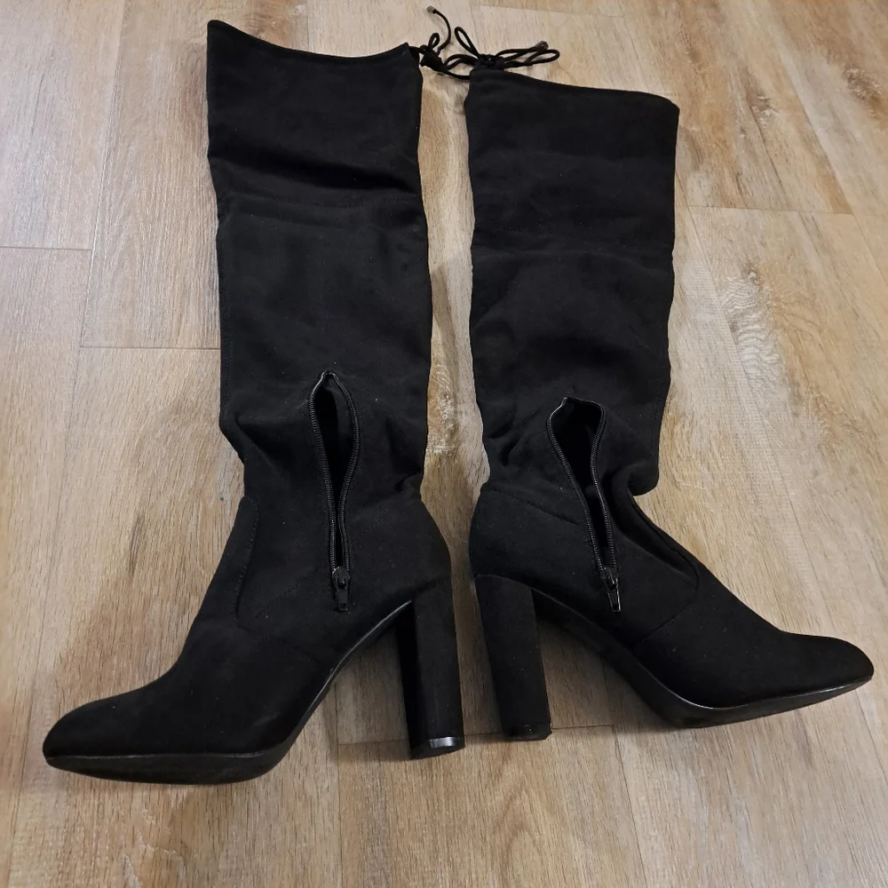 Fashion Nova Black Over The Knee-High Suede Heeled Boots Women's Size 9